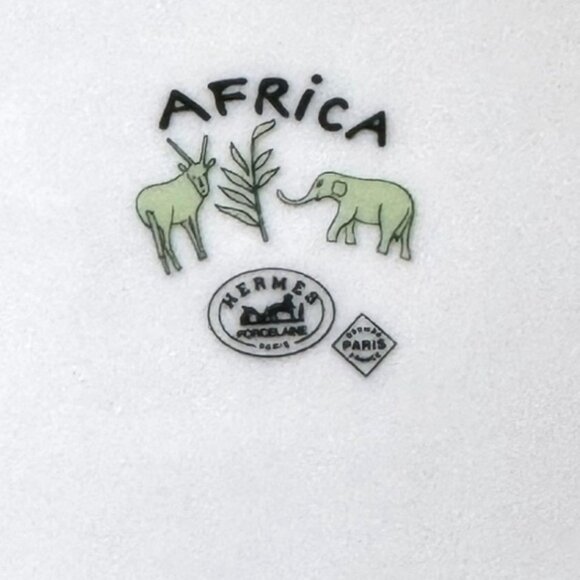 Hermes Africa Serving Plate 11.5” Green Porcelain Tableware Animal Authentic - Picture 9 of 10